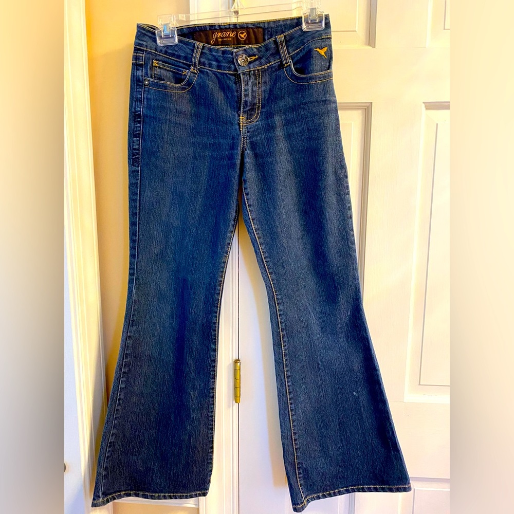 Grane Flare Jeans 👖- Size Juniors’ 3 Short
